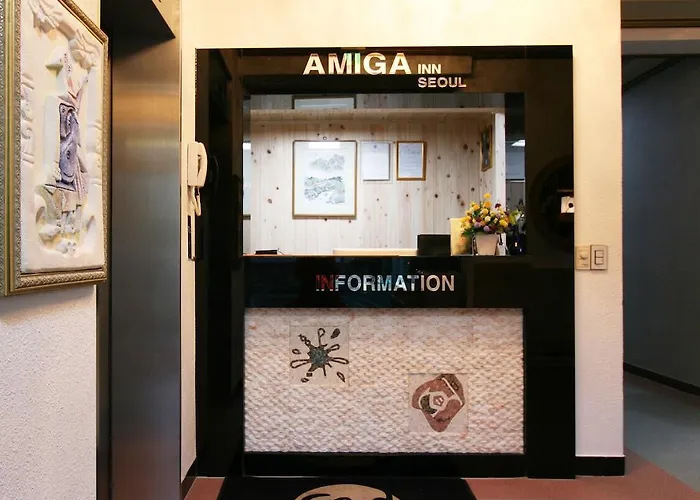 Amiga ホテル 3*